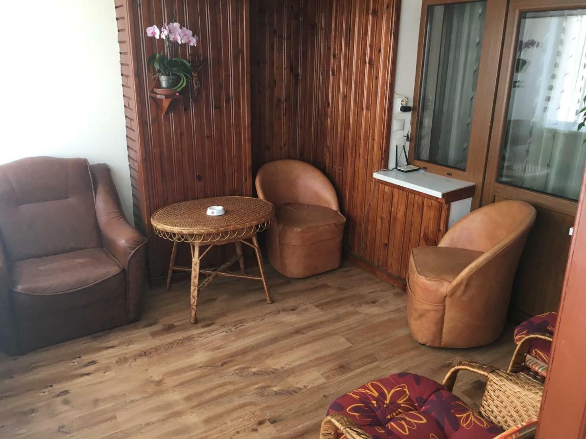Apartament Apartament Antonia Tîrgu Ocna Zewnętrze zdjęcie