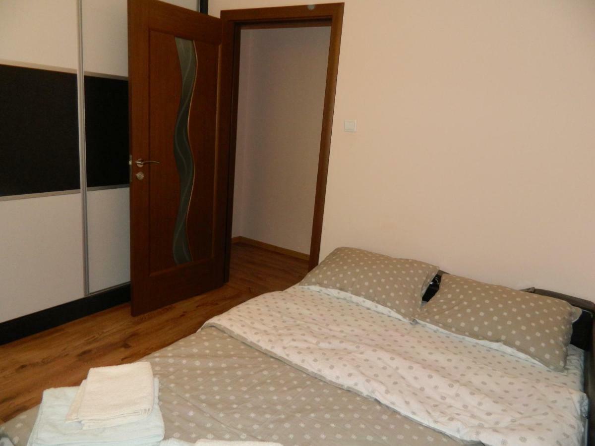 Apartament Apartament Antonia Tîrgu Ocna Zewnętrze zdjęcie