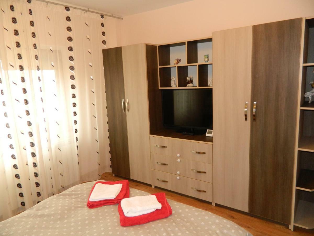 Apartament Apartament Antonia Tîrgu Ocna Zewnętrze zdjęcie